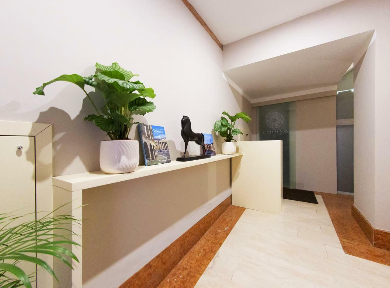 Vivaverona Rooms מראה חיצוני תמונה